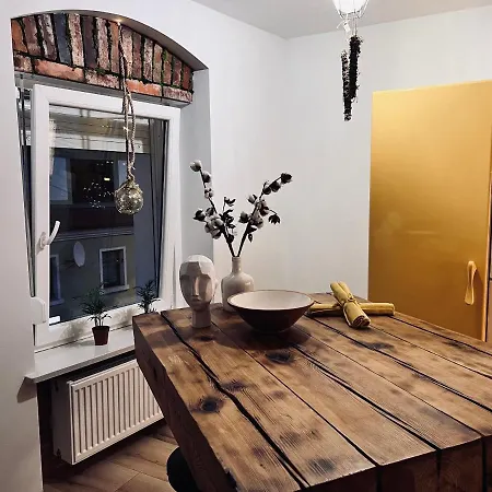 아파트 Apartament W Centrum Boleslawca *